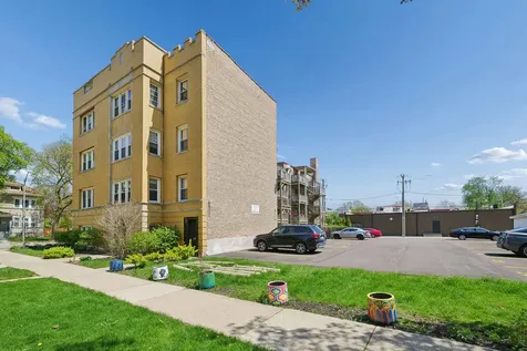 7216 Jackson Boulevard Forest Park IL 60130