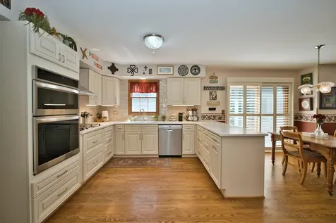 248 Perth Road Cary IL 60013