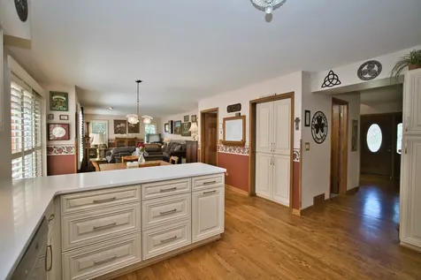 248 Perth Road Cary IL 60013