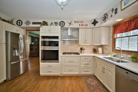 248 Perth Road Cary IL 60013