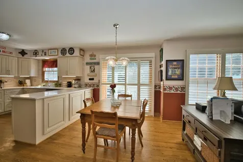 248 Perth Road Cary IL 60013