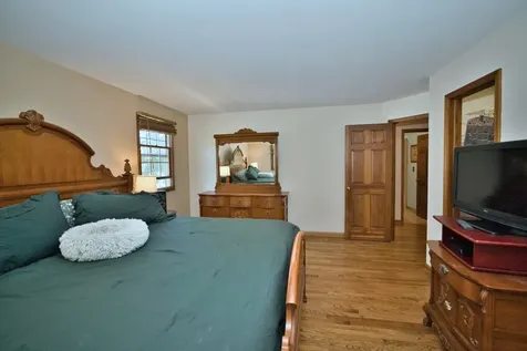 248 Perth Road Cary IL 60013