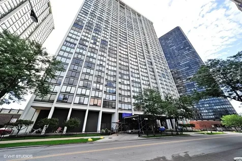 5445 North Sheridan Road Chicago IL 60640