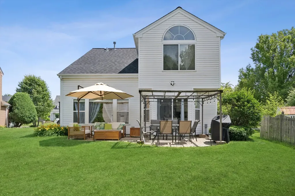 840 Violet Circle Naperville IL 60540