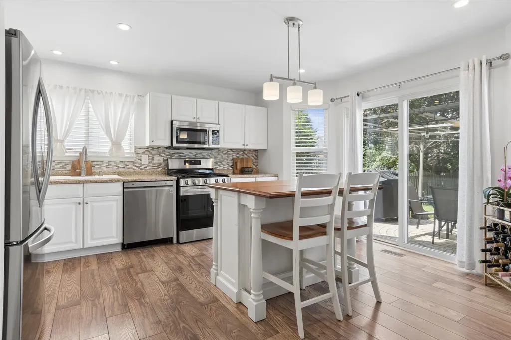 840 Violet Circle Naperville IL 60540