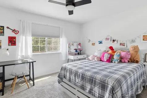 840 Violet Circle Naperville IL 60540
