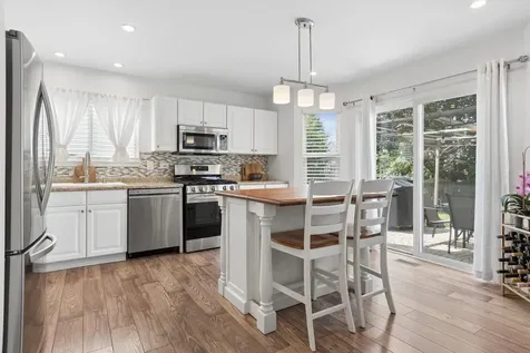 840 Violet Circle Naperville IL 60540