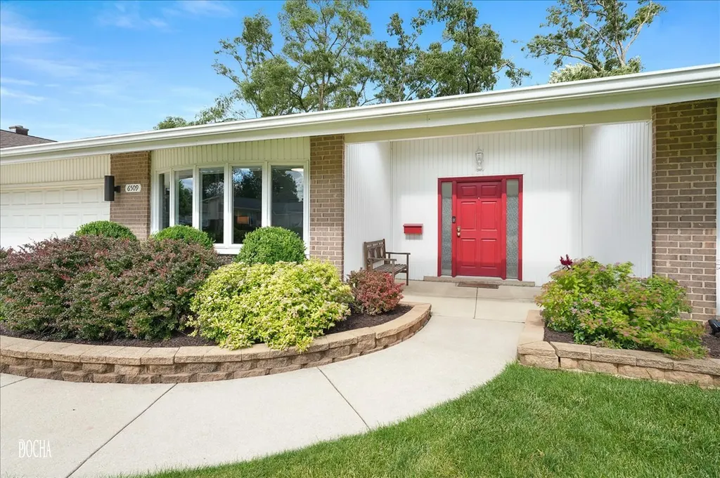 6509 Taylor Drive Woodridge IL 60517