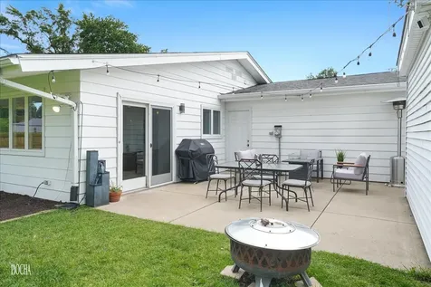 6509 Taylor Drive Woodridge IL 60517