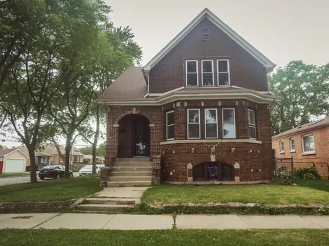 10224 South Princeton Avenue Chicago IL 60628
