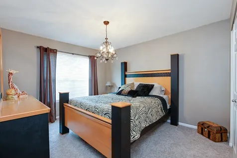385 Post Oak Circle West Chicago IL 60185