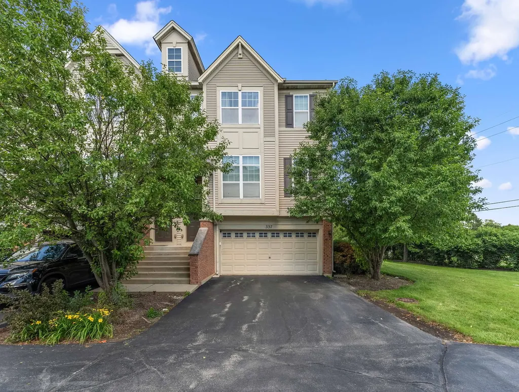 337 North Commerce Street Aurora IL 60504