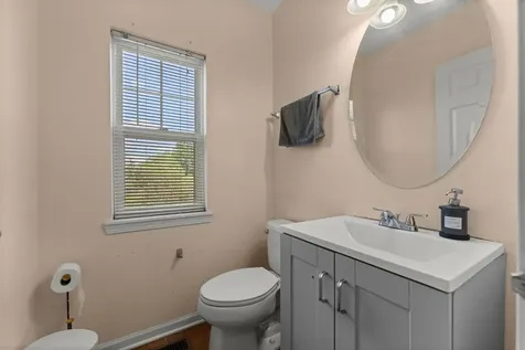 337 North Commerce Street Aurora IL 60504
