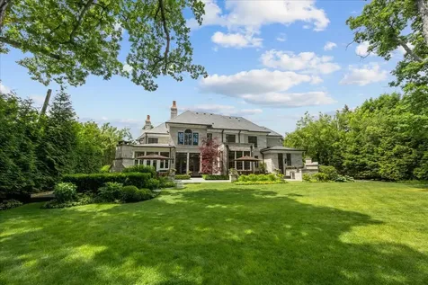 677 Sheridan Road Glencoe IL 60022