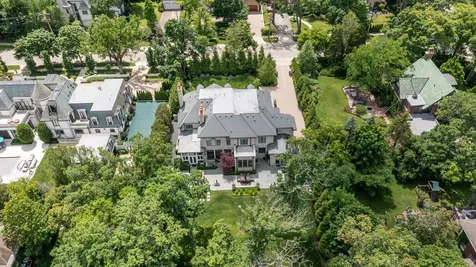 677 Sheridan Road Glencoe IL 60022