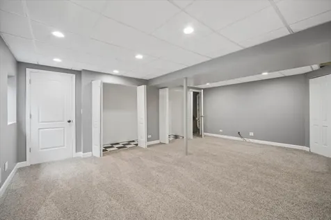 824 Tallgrass Drive Bartlett IL 60103