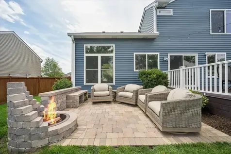 824 Tallgrass Drive Bartlett IL 60103