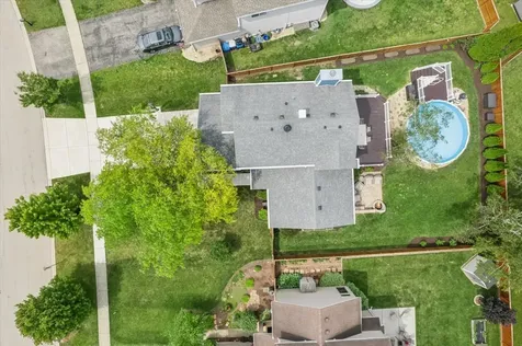 824 Tallgrass Drive Bartlett IL 60103