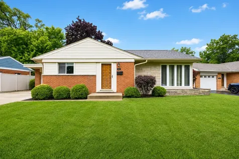 427 East Atwater Avenue Elmhurst IL 60126