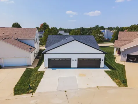 1613 Belclare Road Normal IL 61761