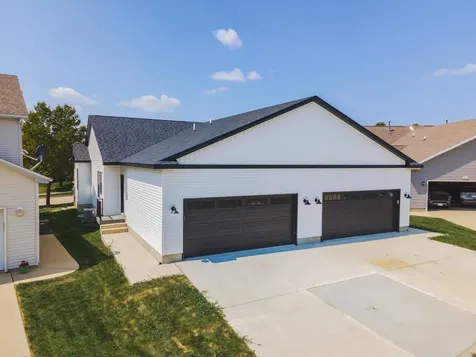 1613 Belclare Road Normal IL 61761