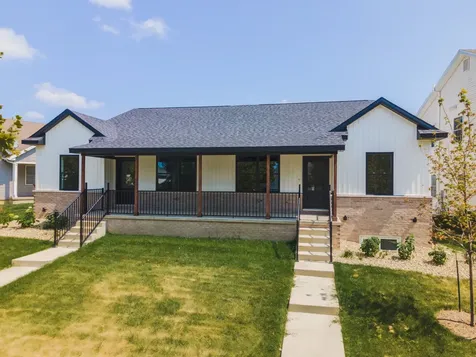 1613 Belclare Road Normal IL 61761
