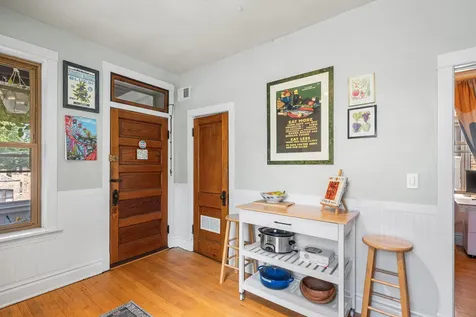 3830 North Leavitt Street Chicago IL 60618