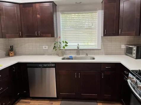 2336 South 5th Avenue North Riverside IL 60546