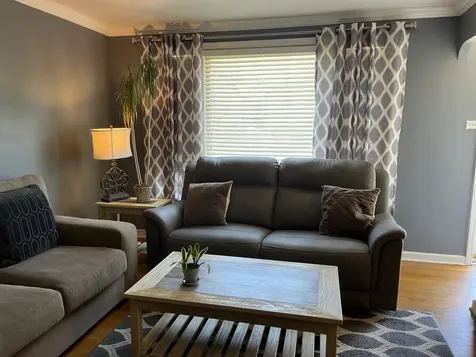 2336 South 5th Avenue North Riverside IL 60546