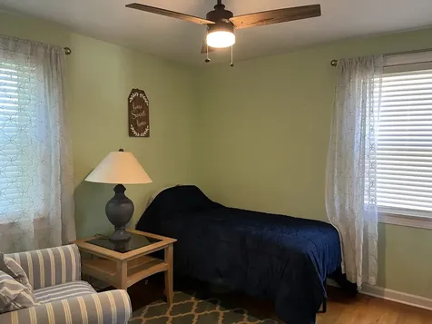 2336 South 5th Avenue North Riverside IL 60546