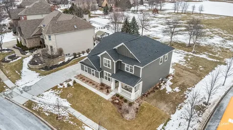 3667 Peregrine Way Elgin IL 60124