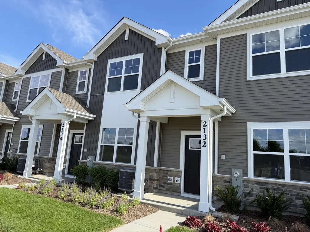 2132 Bodega Road Oswego IL 60543