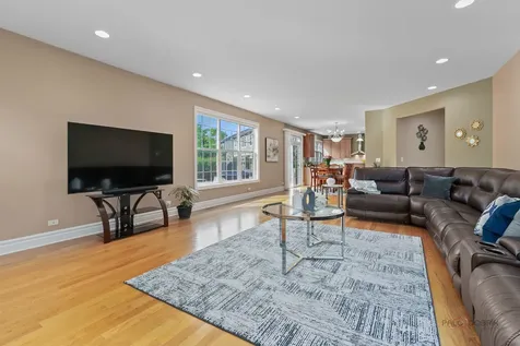 312 Camargo Court Vernon Hills IL 60061