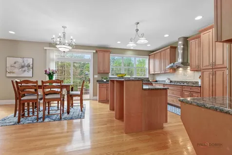 312 Camargo Court Vernon Hills IL 60061