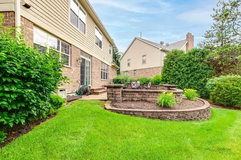 312 Camargo Court Vernon Hills IL 60061