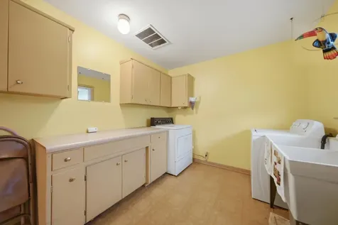 5425 West 83rd Place Burbank IL 60459
