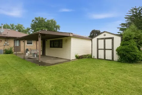 5425 West 83rd Place Burbank IL 60459