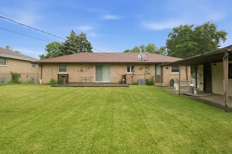 5425 West 83rd Place Burbank IL 60459
