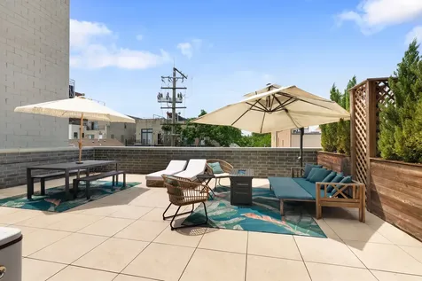 1601 West Pearson Street Chicago IL 60622