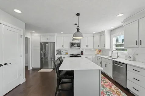 1312 Garwood Drive Mahomet IL 61853