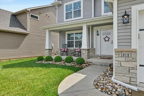 1312 Garwood Drive Mahomet IL 61853