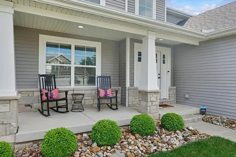1312 Garwood Drive Mahomet IL 61853