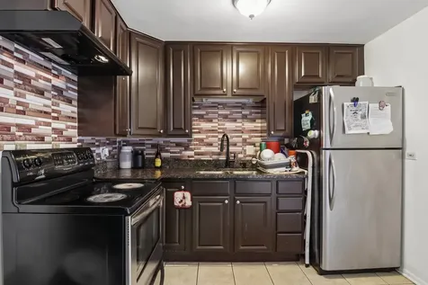 7206 West Wellington Avenue Chicago IL 60707