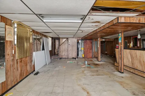 8330 South Essex Avenue Chicago IL 60617