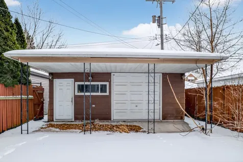 8330 South Essex Avenue Chicago IL 60617