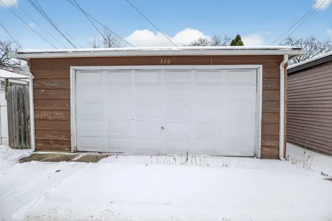 8330 South Essex Avenue Chicago IL 60617