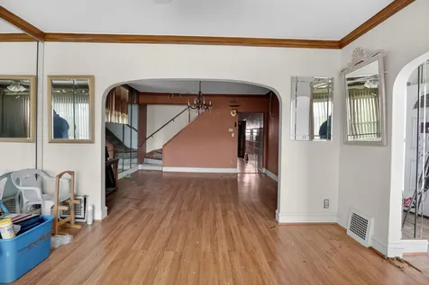 8330 South Essex Avenue Chicago IL 60617