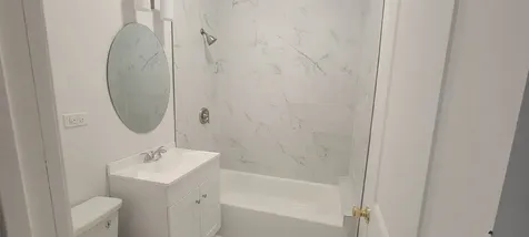 3207 North Wilton Avenue Chicago IL 60657