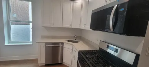 3207 North Wilton Avenue Chicago IL 60657