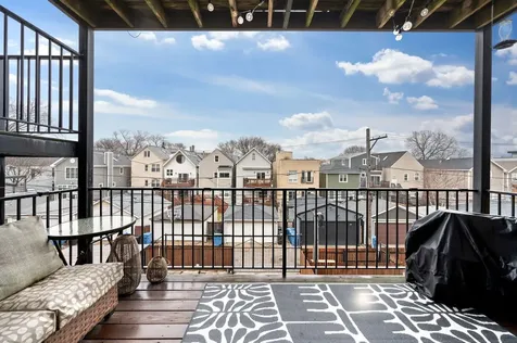2242 West Belmont Avenue Chicago IL 60618